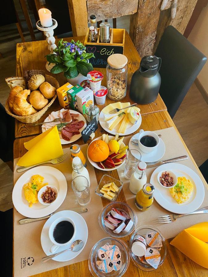 Gasthaus Zur Post Uetze Eksteriør billede